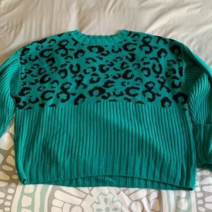 Comfortable Nine West leopard print sweater